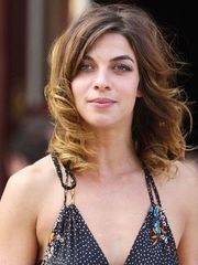 Image Natalia Tena nude